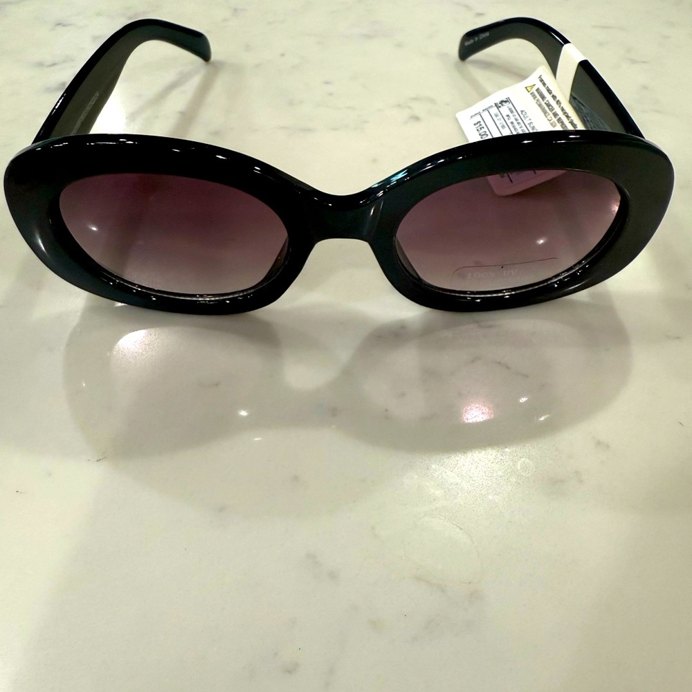 A New Day Women’s Oval Sunglasses in Black, UV Protection, Impact-Resistant